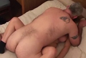 Pornokalendář DV (Bonifác 14.5) – Vdaná žena vydělává souloží s cizími muži