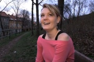 Rychlý prachy aneb Public Agent v českých ulicích (Meggie)