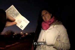 Rychlý prachy aneb Public Agent v českých ulicích (Clair)