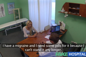 FakeHospital, aneb šoustání na české klinice (Blondýnka s migrénou)